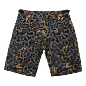 Calções de ganga com estampado camuflado Tamanhos asiáticos “Cinza-verde”