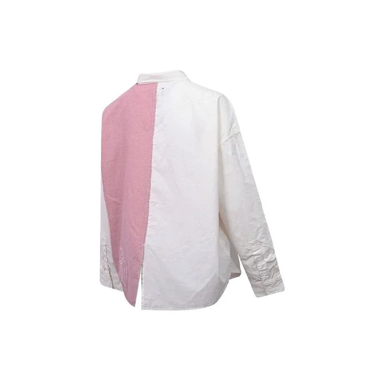 Camisa de manga comprida com padrão de flores, logótipo pequeno e blocos de cor, branca e rosa