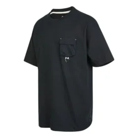 Camiseta com bolsos grandes Go Outdoor Tamanhos asiáticos “Black” Camiseta com bolsos grandes Go Outdoor Tamanhos asiáticos “Black”