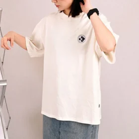 Camiseta com logotipo de skate Tamanhos asiáticos “Branco” Camiseta com logotipo de skate Tamanhos asiáticos “Branco”