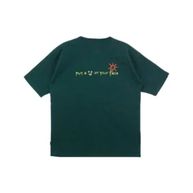 Camiseta com logotipo Put-a-Smile-On-Your-Face Tamanhos asiáticos “Verde” Camiseta com logotipo Put-a-Smile-On-Your-Face Tamanhos asiáticos “Verde”