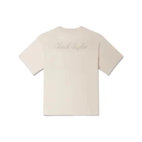 Camiseta de corte largo com patch de tênis Go-To Tamanhos asiáticos “Beige” Camiseta de corte largo com patch de tênis Go-To Tamanhos asiáticos “Beige”