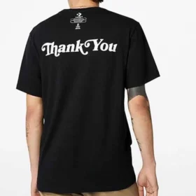 Camisola de manga curta com logótipo em letras, preta