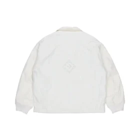 Casaco desportivo com lapela e estampado do logótipo da série de Ano Novo Branco cremoso Casaco desportivo com lapela e estampado do logótipo da série de Ano Novo Branco cremoso