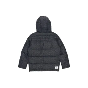Casaco Puffer com enchimento de penas AOP Tamanhos asiáticos “Preto” Casaco Puffer com enchimento de penas AOP Tamanhos asiáticos “Preto”