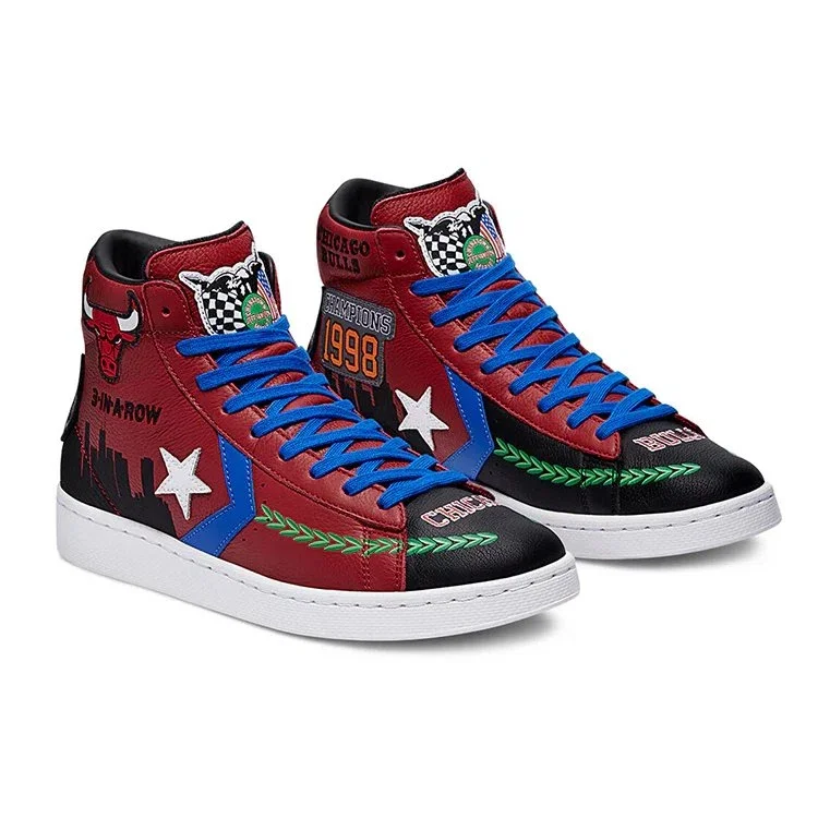 Chinatown Market x Pro Leather High “Bulls Championship Casaco” Chinatown Market x Pro Leather High “Bulls Championship Casaco”