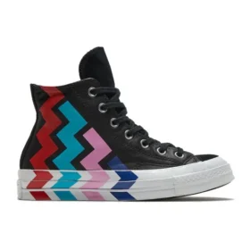 Chuck 1970s Preto