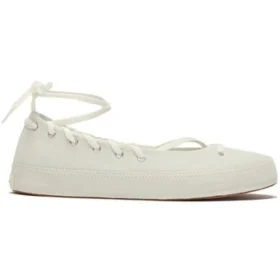 Chuck Taylor All Star com cadarços