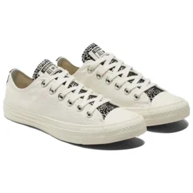 Chuck Taylor All Star “Creme-branco Preto”