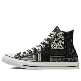 Chuck Taylor All Star em lona “Preto e Branco”