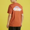Converse para homem com logótipo arco-íris estampado, malha desportiva de manga curta, vermelho