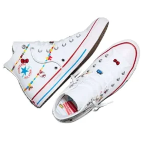Converse x Hello Kitty And Friends Chuck Taylor All Star Charmed “Branco Vermelho Amarelo” Converse x Hello Kitty And Friends Chuck Taylor All Star Charmed “Branco Vermelho Amarelo”