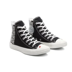 Converse x Love Fearlessly Chuck Taylor All Star “Preto Branco” Converse x Love Fearlessly Chuck Taylor All Star “Preto Branco”
