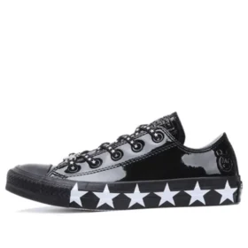 Converse x Miley Cyrus Chuck Taylor All Star Low Patent “Stars” Converse x Miley Cyrus Chuck Taylor All Star Low Patent “Stars”