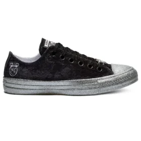 Converse x Miley Cyrus Chuck Taylor All Star Ox “Black” Converse x Miley Cyrus Chuck Taylor All Star Ox “Black”