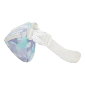 Mochila leve tipo sling “Branco Roxo”