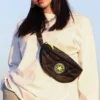 Mochila tipo sling acolchoada “Preto”