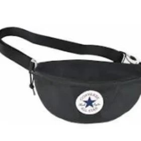 Mochila tipo sling “Preto”