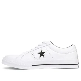One Star Bate-sola Baixa em Couro Perfurado “Branco Preto”
