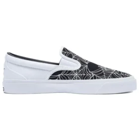 One Star CC Pro Slip “Webs and Spiders – Branco Preto”