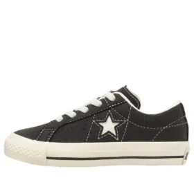 One Star Easy On “Preto”