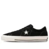 One Star Golf Suede “Preto”