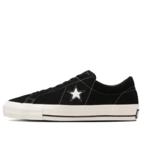 One Star Golf Suede “Preto”
