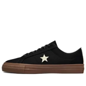 One Star Pro Low “Preto Dark Gum”