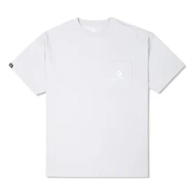 T-shirt com bolso bordado Tamanhos asiáticos “Branco” T-shirt com bolso bordado Tamanhos asiáticos “Branco”