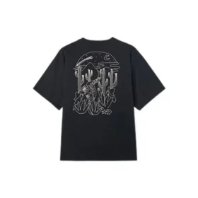 T-shirt com Estampado Desert Adventures Tamanhos Asiáticos “Preto”