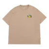 T-shirt com estampado para exterior Tamanhos asiáticos “Oat Milk”