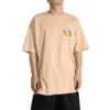 T-shirt com estampado para exterior Tamanhos asiáticos “Oat Milk”