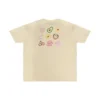 T-shirt com logótipo de fruta Tamanhos asiáticos “Beige”