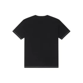 T-shirt com logótipo e bolso com fecho Tamanhos asiáticos “Preto”