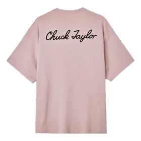 T-shirt de gola redonda com patch Chuck Taylor Tamanhos Ásia “Pink” T-shirt de gola redonda com patch Chuck Taylor Tamanhos Ásia “Pink”