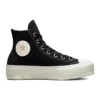 Ténis Chuck Taylor All Star de cano alto com plataforma elevada, camurça e tachas “Preto”